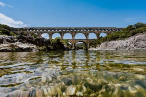 Foto vom Aquädukt Pont du Gard in Südfrankreich